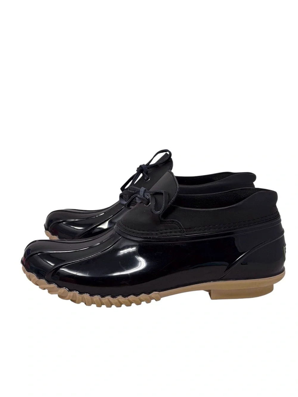 Bass Harlee Black waterproof low-top duck shoes leather upper slip on women’s 10